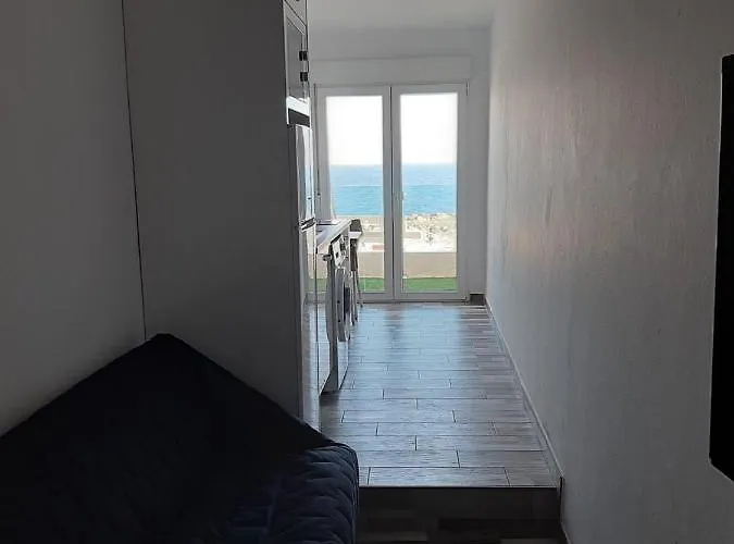 Muelle Konukevi Pozo Izquierdo